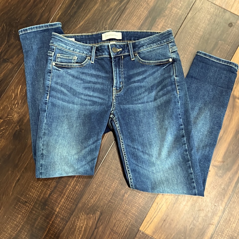 Calvin Klein Ankle Skinny Fit Mid Rise Indigo Jeans - Picture 3 of 8